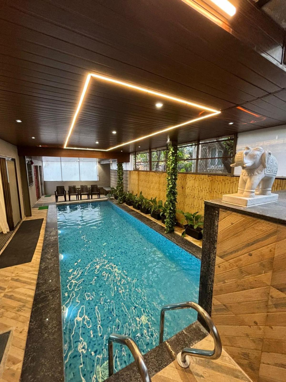 ロナバラ Ll Golden Leaf Ll 3Bhk Ll Ac Llヴィラ エクステリア 写真
